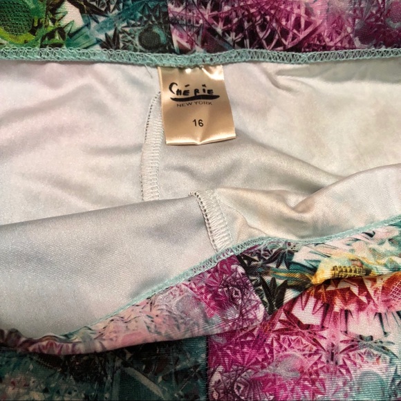 **DONATED** Chérie New York leggings - Girls 16 = Adult Small - Picture 2 of 4